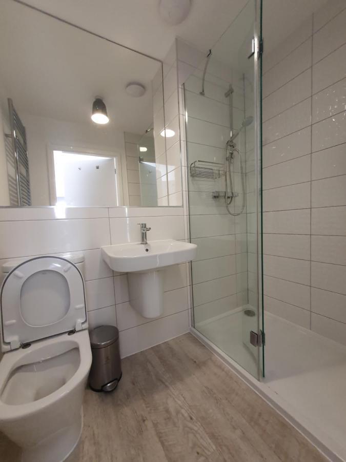 Lovely Home Close To City Center & Rail Station Честерфилд Экстерьер фото