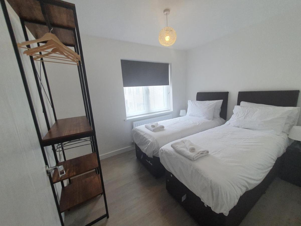 Lovely Home Close To City Center & Rail Station Честерфилд Экстерьер фото